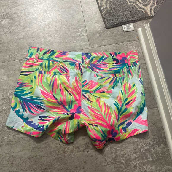 Lilly shorts size 12 - Picture 2 of 2